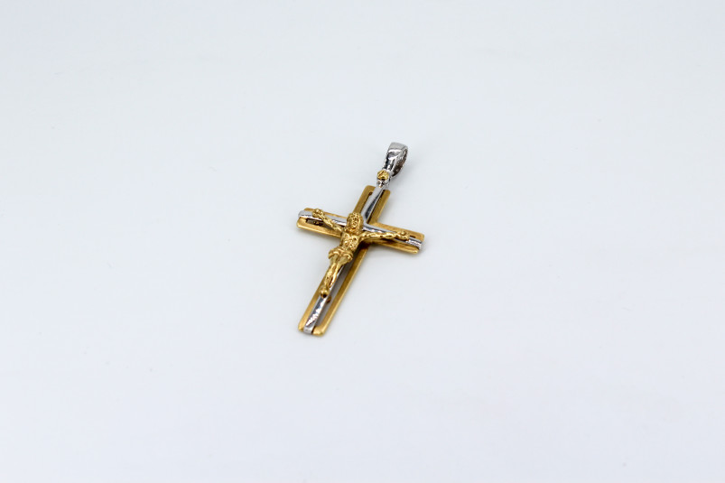 Cruz de oro combinado de 18k. de segunda mano. Joyería de ocasión | ROYALHYSTERIA