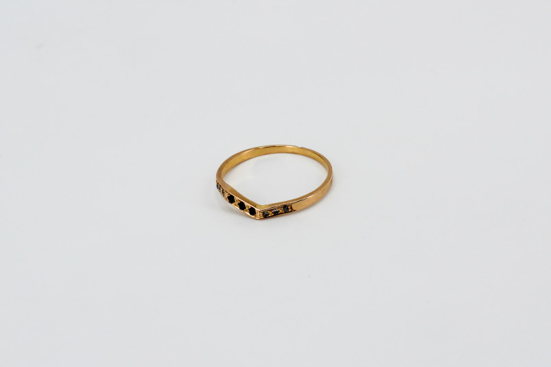 Anillo de oro de 18k. de segunda mano. Joyería de ocasión | ROYALHYSTERIA