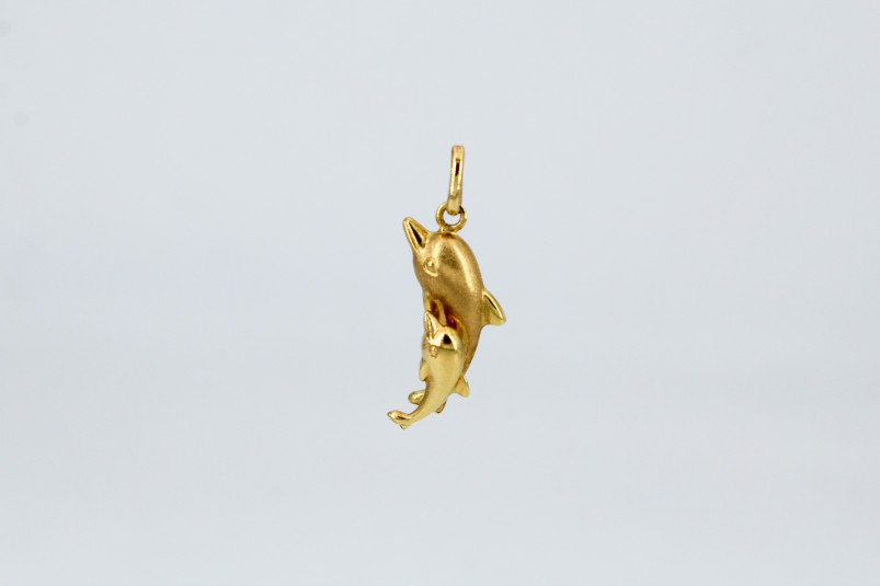 Colgante de oro de 18k. de segunda mano. Joyería de ocasión | ROYALHYSTERIA