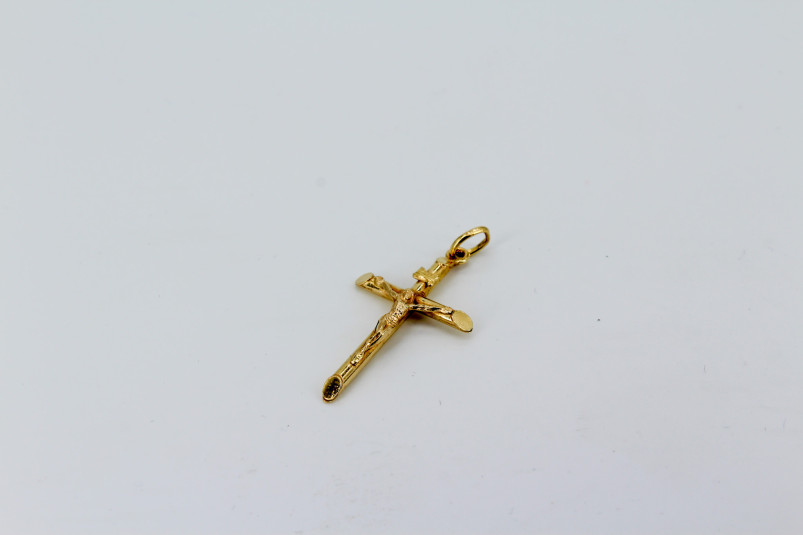Cruz de oro de 18k. de segunda mano. Joyería de ocasión | ROYALHYSTERIA