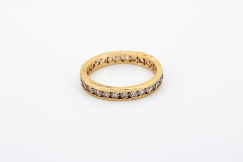 Anillo de oro de 18k. de segunda mano. Joyería de ocasión | ROYALHYSTERIA
