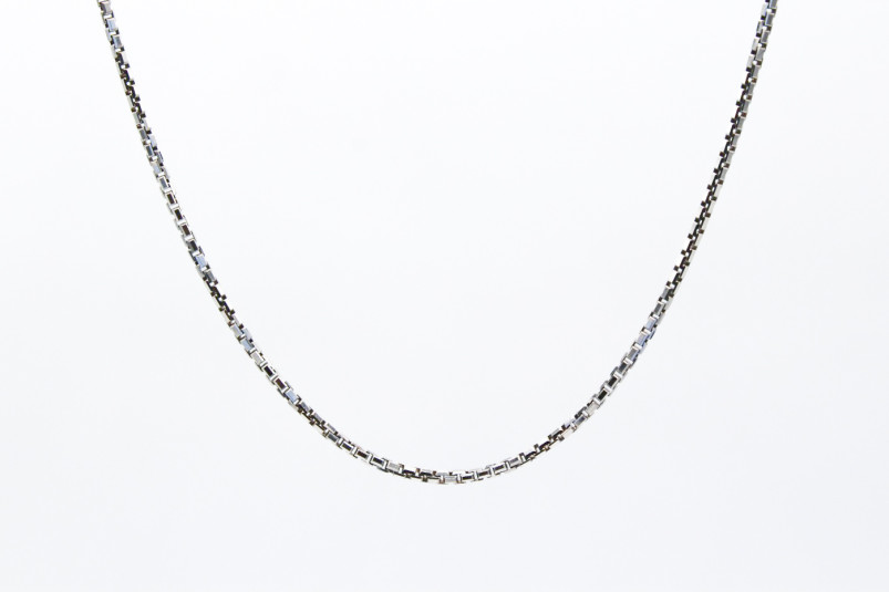 Cadena de oro blanco de 18k. de segunda mano. Joyería de ocasión | ROYALHYSTERIA