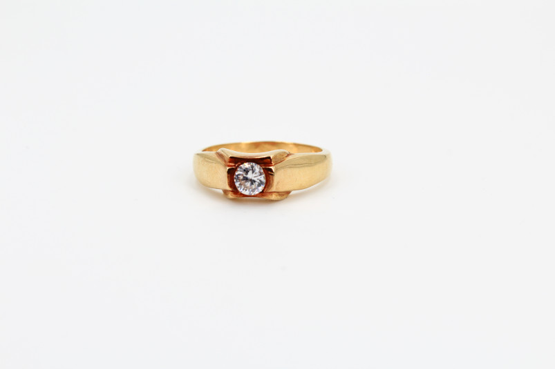 Solitario de oro de 18k. de segunda mano. Joyería de ocasión | ROYALHYSTERIA