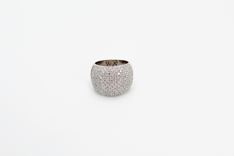 Anillo de oro blanco de 18k con diamantes. de segunda mano. Joyería de ocasión | ROYALHYSTERIA