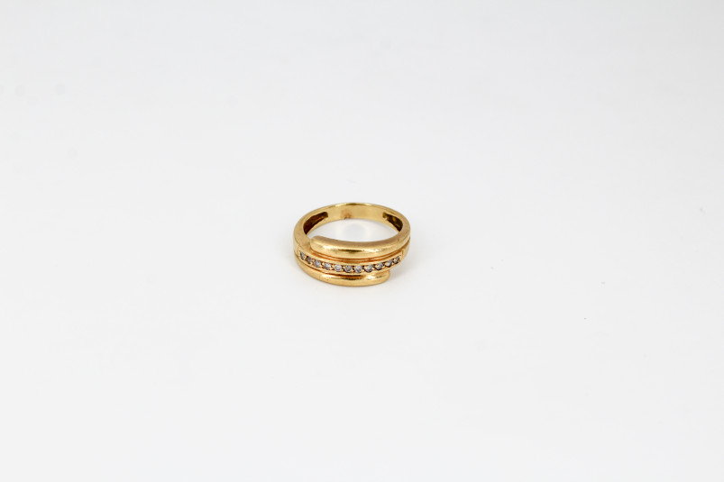 Anillo de oro de 18k. de segunda mano. Joyería de ocasión | ROYALHYSTERIA