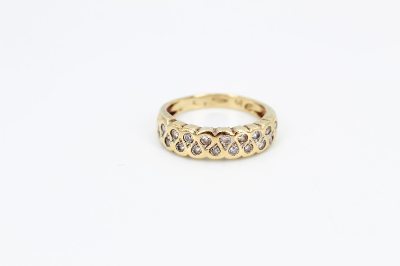 Anillo de oro de 18k. de segunda mano. Joyería de ocasión | ROYALHYSTERIA