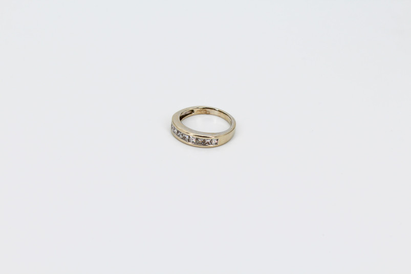 Anillo de oro blanco de 18k. de segunda mano. Joyería de ocasión | ROYALHYSTERIA