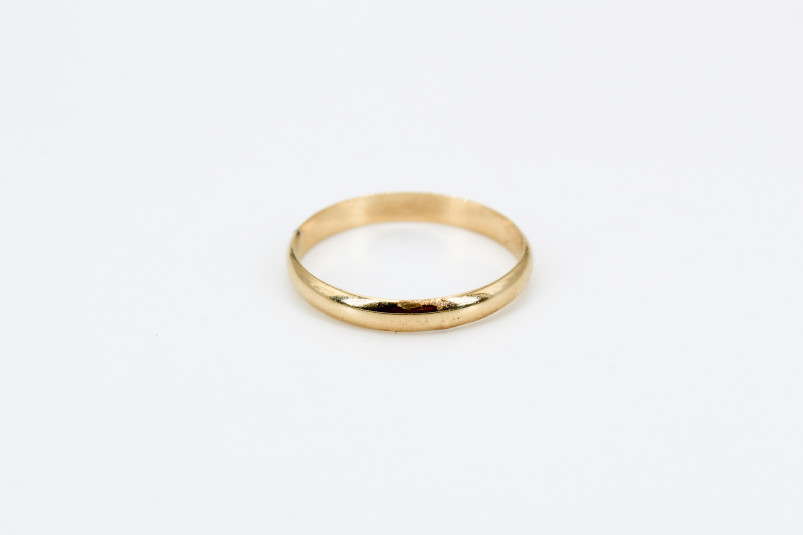 Alianza de oro de 18k. de segunda mano. Joyería de ocasión | ROYALHYSTERIA