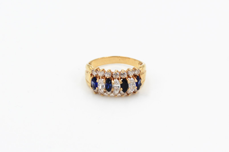 Anillo de oro de 18k. de segunda mano. Joyería de ocasión | ROYALHYSTERIA