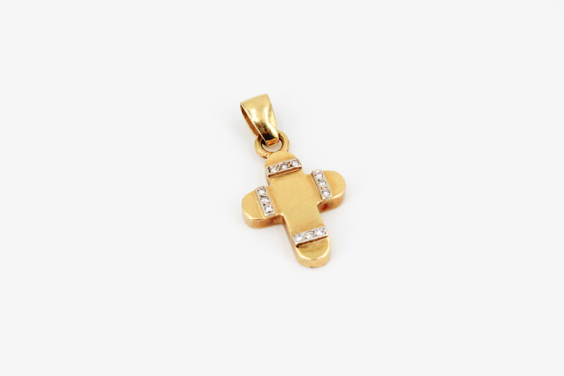 Cruz de oro de 18k. de segunda mano. Joyería de ocasión | ROYALHYSTERIA