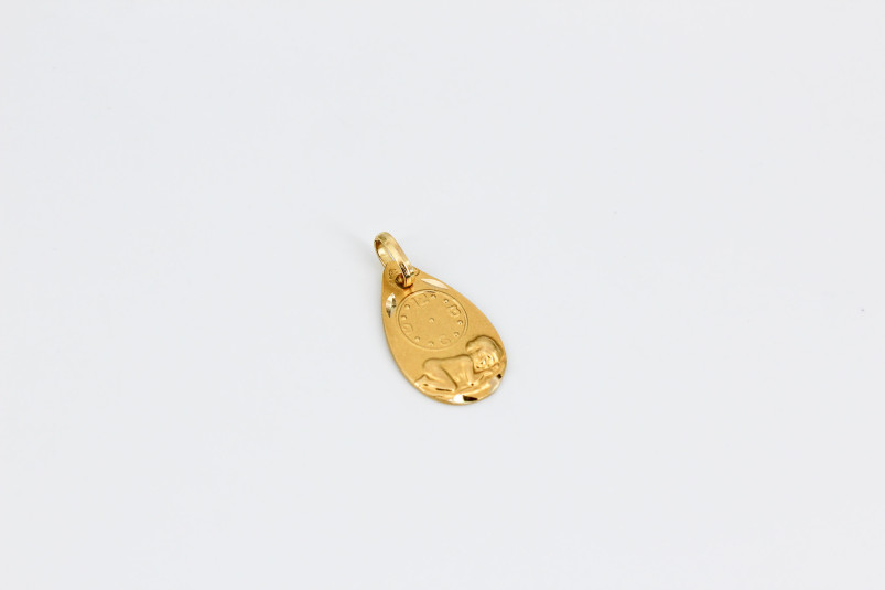 Colgante de oro de 18k. de segunda mano. Joyería de ocasión | ROYALHYSTERIA