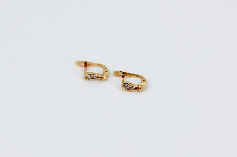 Pendiente de oro de 18k. de segunda mano. Joyería de ocasión | ROYALHYSTERIA