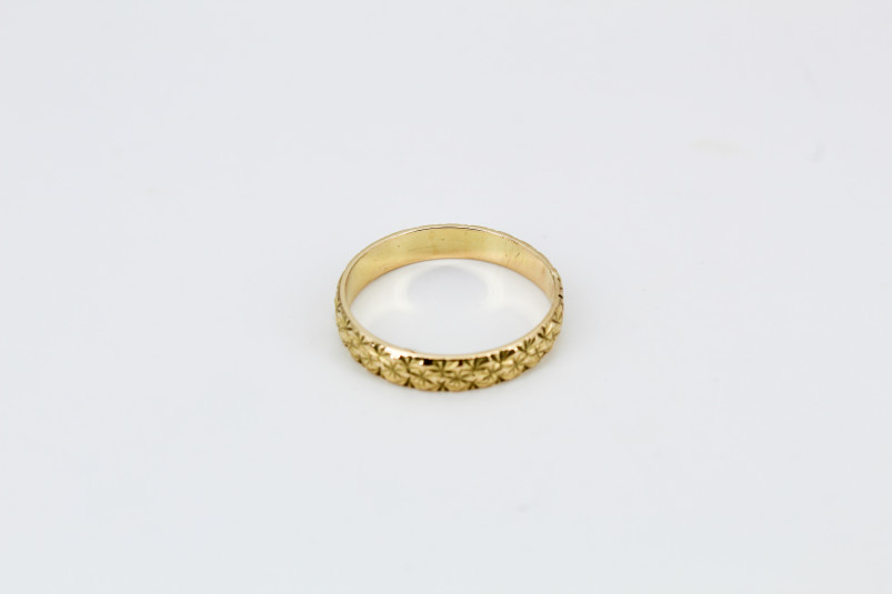 Alianza de oro de 18k. de segunda mano. Joyería de ocasión | ROYALHYSTERIA