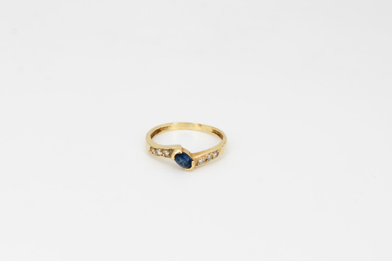 Anillo de oro de 18k. de segunda mano. Joyería de ocasión | ROYALHYSTERIA