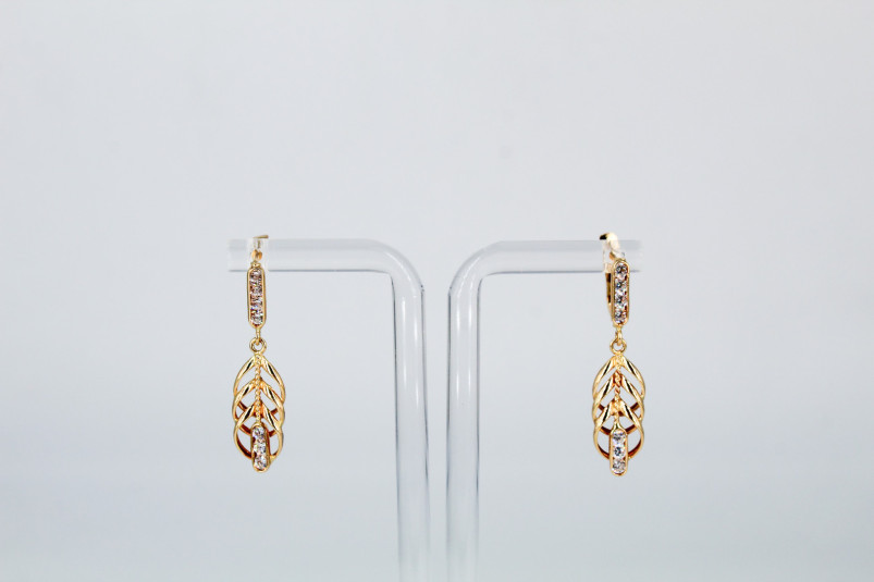 Pendiente de oro de 18k. de segunda mano. Joyería de ocasión | ROYALHYSTERIA