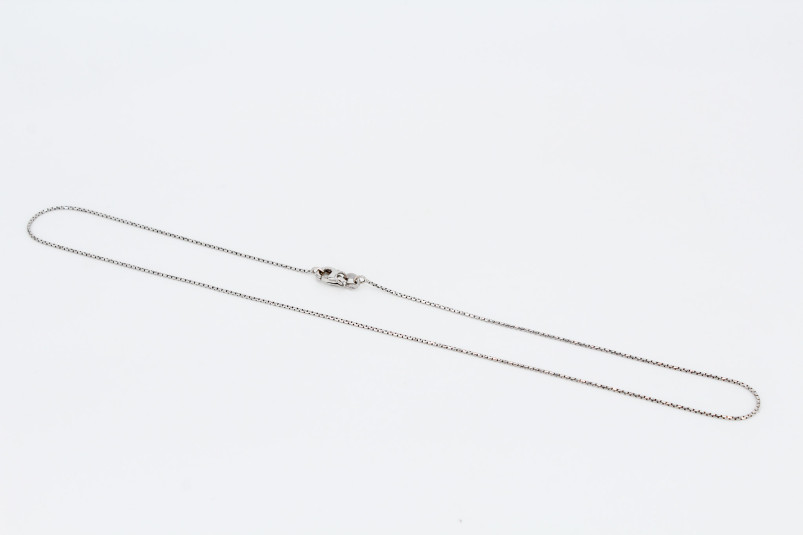 Cadena de oro blanco de 18k. de segunda mano. Joyería de ocasión | ROYALHYSTERIA