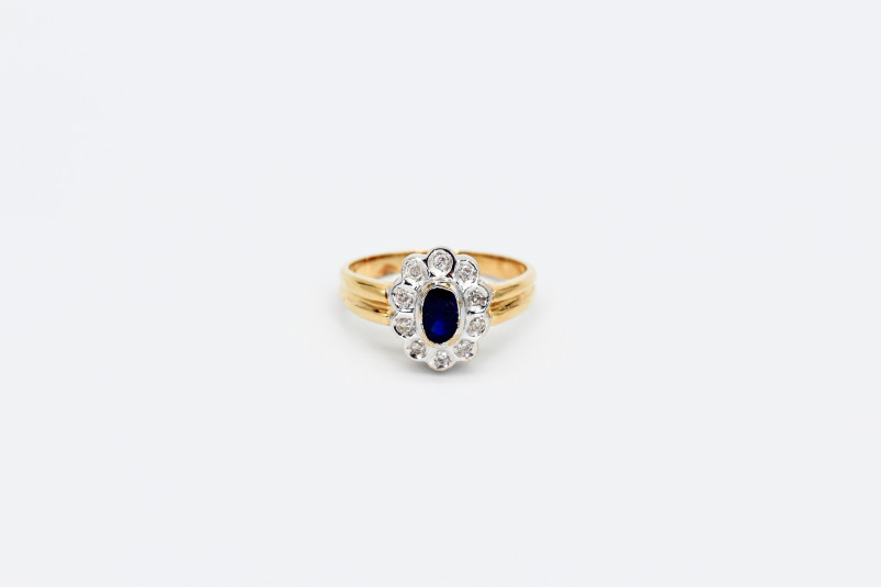 Anillo de oro combinado de 18k. de segunda mano. Joyería de ocasión | ROYALHYSTERIA