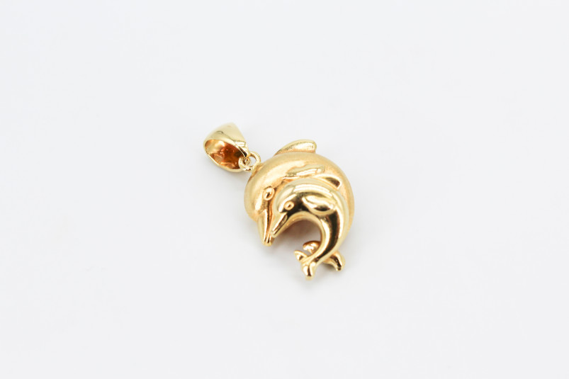 Colgante de oro de 18k. de segunda mano. Joyería de ocasión | ROYALHYSTERIA