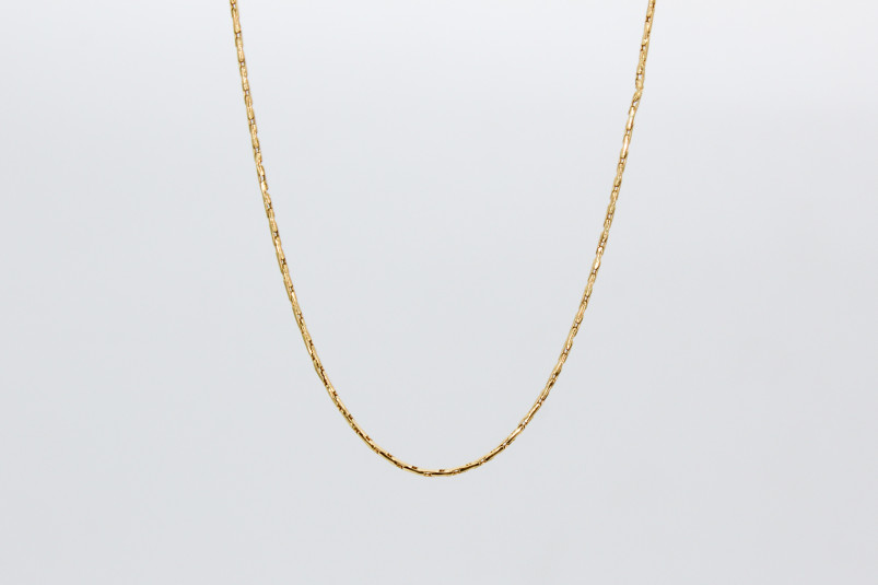 Gargantilla de oro de 18k. de segunda mano. Joyería de ocasión | ROYALHYSTERIA
