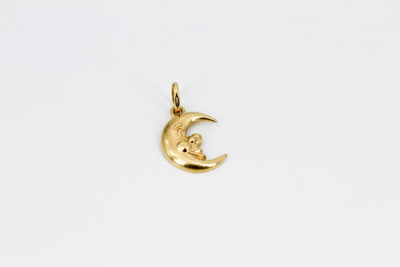 Colgante de oro de 18k. de segunda mano. Joyería de ocasión | ROYALHYSTERIA