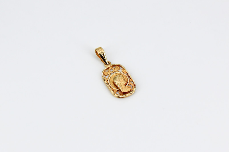 Medalla de oro de 18k. de segunda mano. Joyería de ocasión | ROYALHYSTERIA