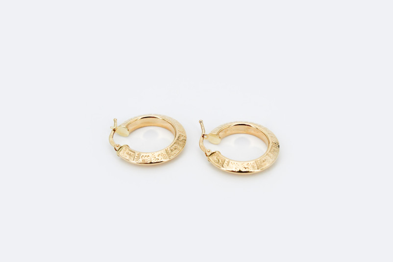 Aro de oro de 18k. de segunda mano. Joyería de ocasión | ROYALHYSTERIA