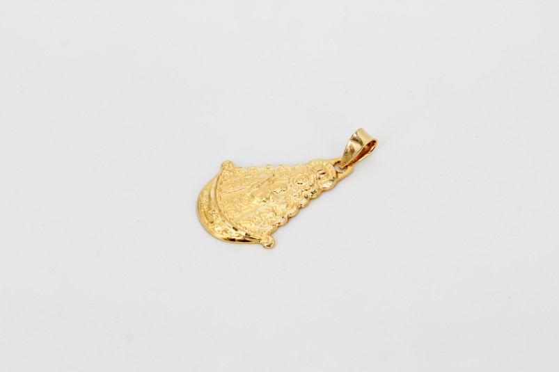 Colgante de oro de 18k. de segunda mano. Joyería de ocasión | ROYALHYSTERIA