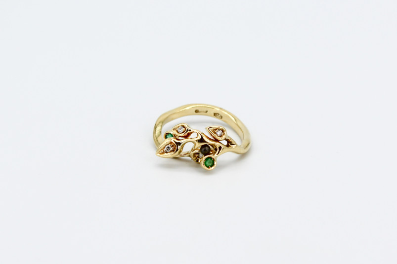 Anillo de oro de 18k. de segunda mano. Joyería de ocasión | ROYALHYSTERIA