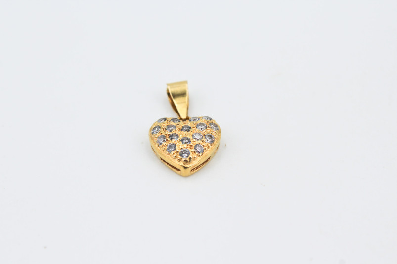 Colgante de oro de 18k. de segunda mano. Joyería de ocasión | ROYALHYSTERIA