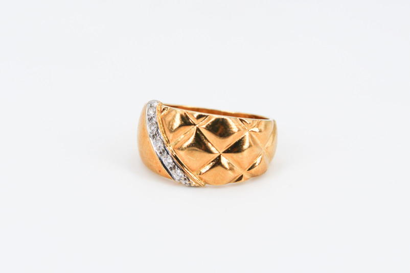 Anillo de oro de 18k. de segunda mano. Joyería de ocasión | ROYALHYSTERIA
