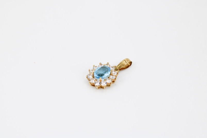 Colgante de oro de 18k. de segunda mano. Joyería de ocasión | ROYALHYSTERIA