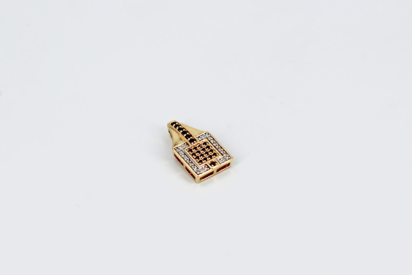 Colgante de oro de 18k. de segunda mano. Joyería de ocasión | ROYALHYSTERIA