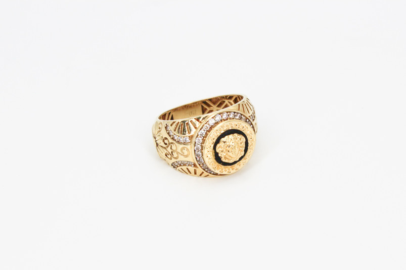 Anillo de oro de 18k. de segunda mano. Joyería de ocasión | ROYALHYSTERIA