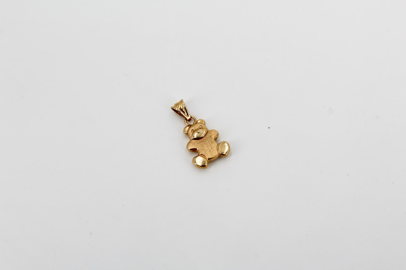 Colgante de oro de 18k. de segunda mano. Joyería de ocasión | ROYALHYSTERIA