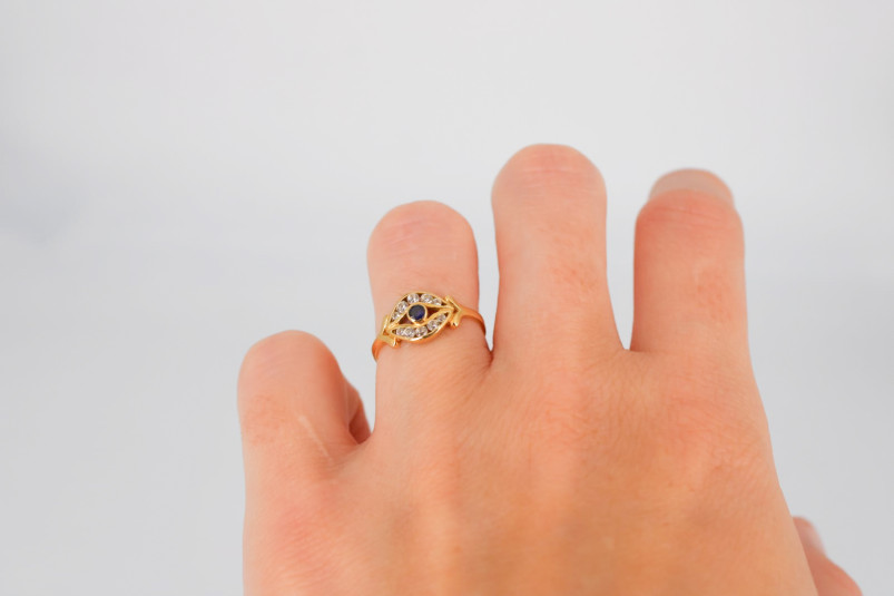 Anillo de oro de 18k. de segunda mano. Joyería de ocasión | ROYALHYSTERIA