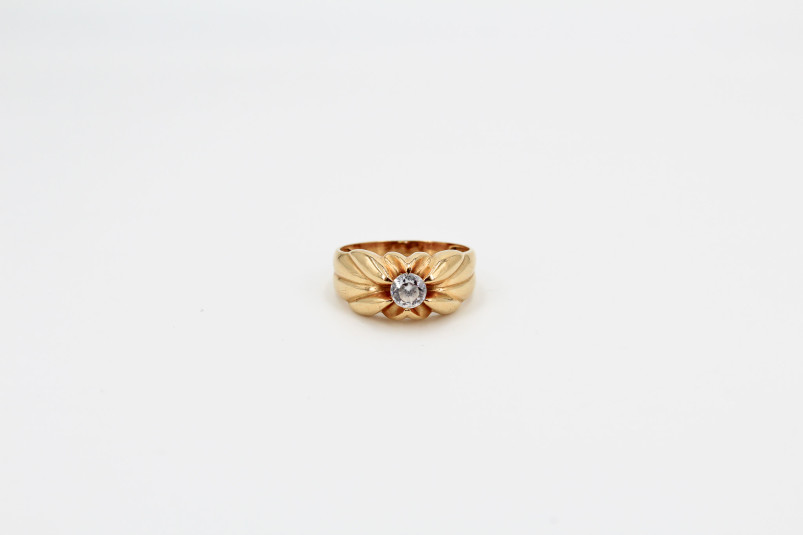 Solitario de oro de 18k. de segunda mano. Joyería de ocasión | ROYALHYSTERIA
