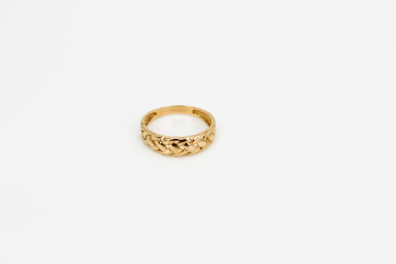 Anillo de oro de 18k. de segunda mano. Joyería de ocasión | ROYALHYSTERIA