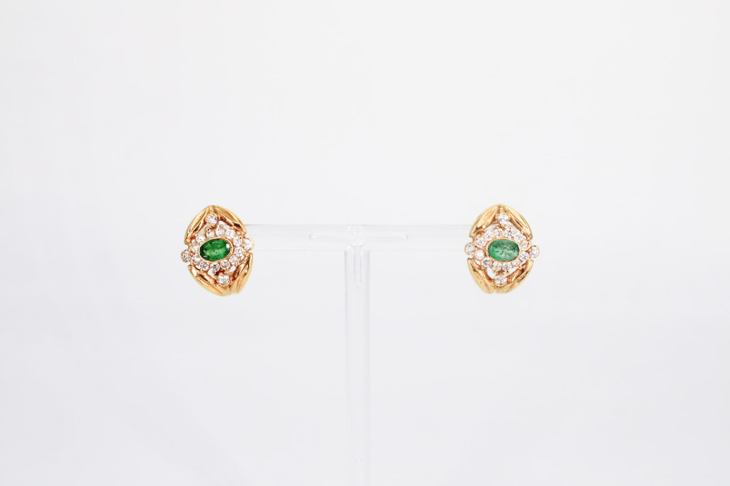 Pendiente de oro de 18k. de segunda mano. Joyería de ocasión | ROYALHYSTERIA