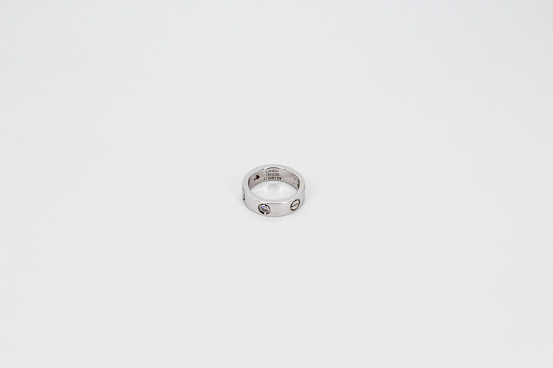 Anillo de oro blanco de 18k con diamantes. de segunda mano. Joyería de ocasión | ROYALHYSTERIA