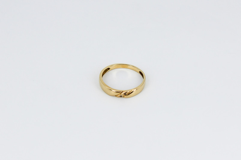 Anillo de oro de 18k. de segunda mano. Joyería de ocasión | ROYALHYSTERIA