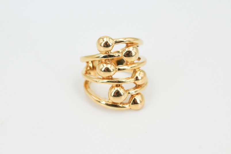 Anillo de oro de 18k. de segunda mano. Joyería de ocasión | ROYALHYSTERIA