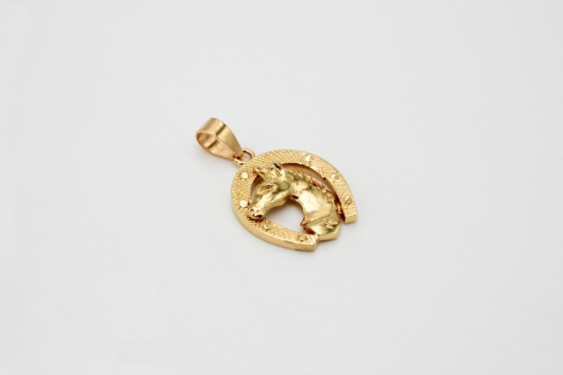 Colgante de oro de 18k. de segunda mano. Joyería de ocasión | ROYALHYSTERIA