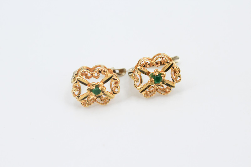 Pendiente de oro de 18k. de segunda mano. Joyería de ocasión | ROYALHYSTERIA