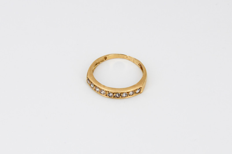 Anillo de oro de 18k. de segunda mano. Joyería de ocasión | ROYALHYSTERIA