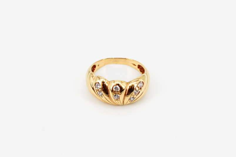 Anillo de oro de 18k. de segunda mano. Joyería de ocasión | ROYALHYSTERIA