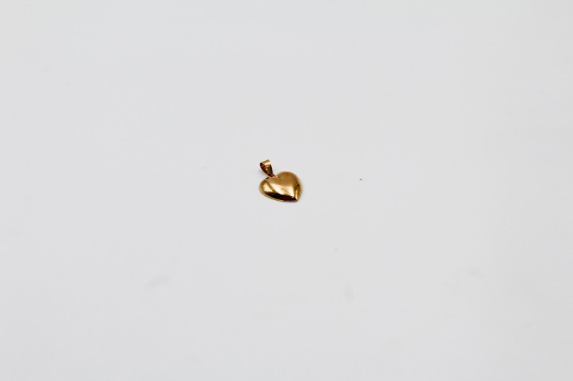 Colgante de oro de 18k. de segunda mano. Joyería de ocasión | ROYALHYSTERIA