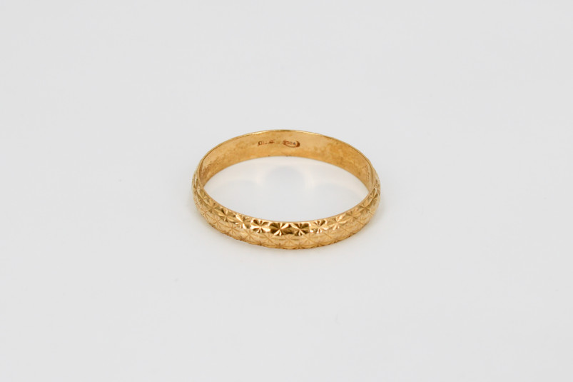 Alianza de oro de 18k. de segunda mano. Joyería de ocasión | ROYALHYSTERIA