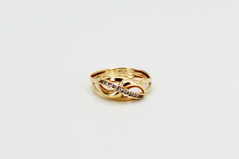 Anillo de oro de 18k. de segunda mano. Joyería de ocasión | ROYALHYSTERIA