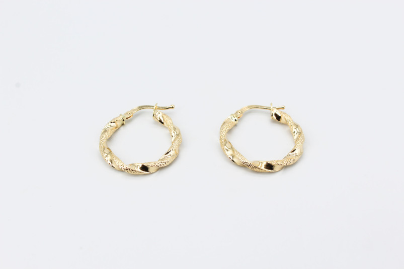 Aro de oro de 18k. de segunda mano. Joyería de ocasión | ROYALHYSTERIA