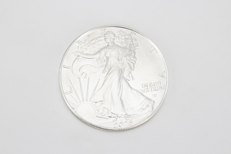 Moneda de plata  de 999. de segunda mano. Joyería de ocasión | ROYALHYSTERIA